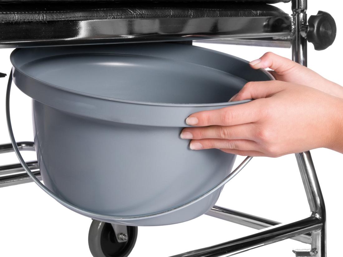 TM1100004x_parent-6-jpg Trendmobil Toilettenrollstuhl TSF 220 kg
